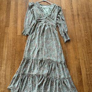 Altar'd State Raelynn floral maxi dress M